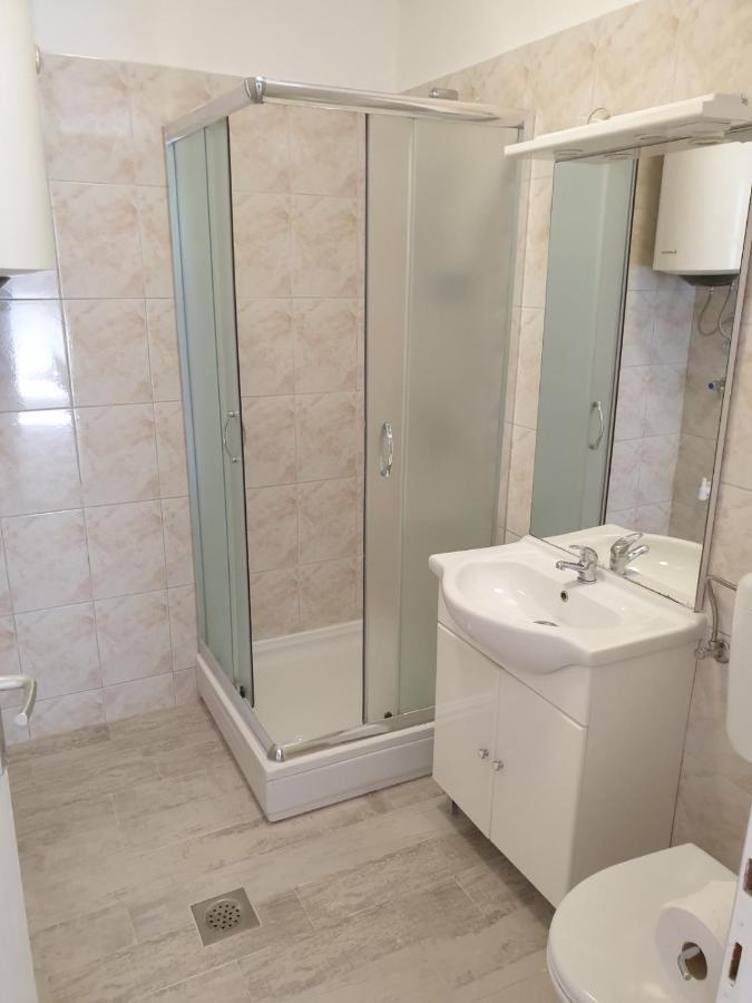 Apartman P-E Πούλα Εξωτερικό φωτογραφία